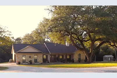 4443 Highway 90, Alleyton, TX 78935 - Photo 8