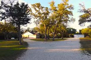 4443 Hwy 90, Alleyton, TX 78935 - Photo 4