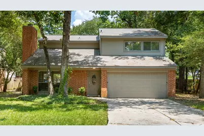 4 Basal Briar Court, The Woodlands, TX 77381 - Photo 2