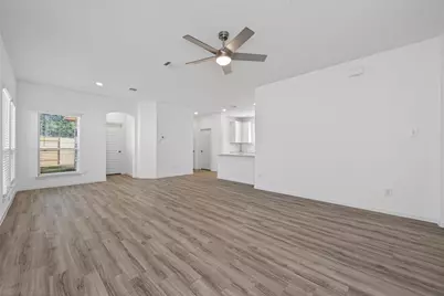9718 Enclave Ridge Road, Willis, TX 77318 - Photo 10