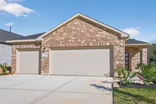 9718 Enclave Ridge Rd, Willis, TX 77318 - Photo 4
