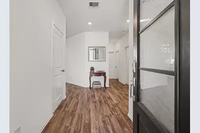 12217 Derby Royal Drive, Houston, TX 77044 - Photo 6