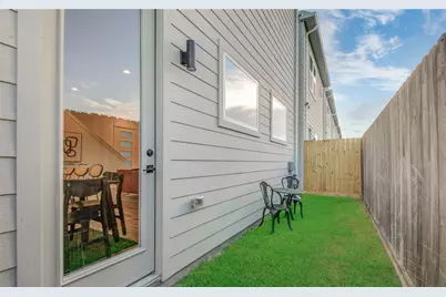 1054 Mansfield Street, Houston, TX 77091 - Photo 20