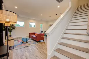 1054 Mansfield St, Houston, TX 77091 - Photo 4