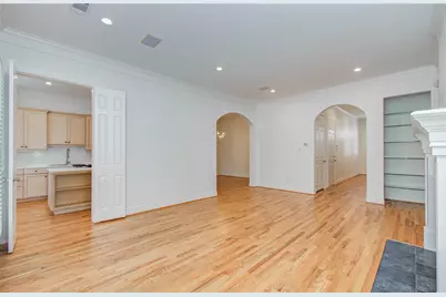 1931 Woodbury Street, Houston, TX 77030 - Photo 8