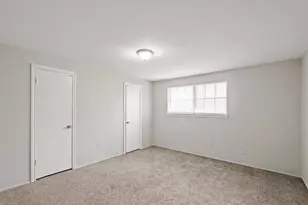 3910 Heatherbrook Dr, Houston, TX 77045 - Photo 6