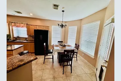 3318 Ridgepoint Court, Pearland, TX 77584 - Photo 4
