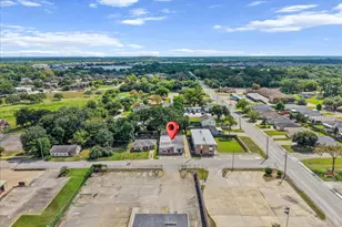 619 Dula St, Alvin, TX 77511 - Photo 28