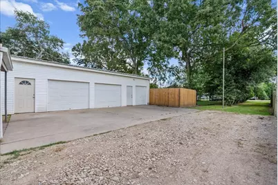 619 Dula Street, Alvin, TX 77511 - Photo 18