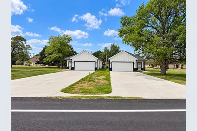 2505 11th Street #LT6, Hempstead, TX 77445 - Photo 4