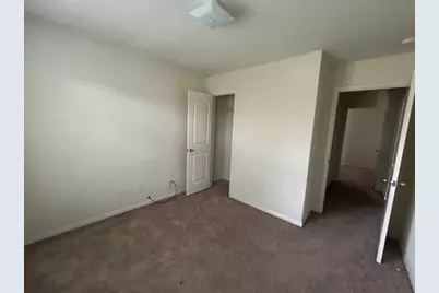 996 Lake View Circle W, Brookshire, TX 77423 - Photo 12