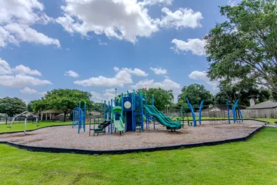 9127 Autumnsong Drive, Houston, TX 77064 - Photo 22