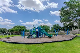 9127 Autumnsong Dr, Houston, TX 77064 - Photo 22