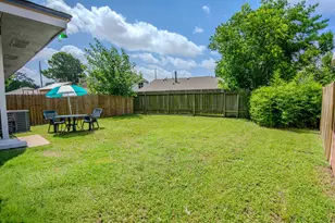 9127 Autumnsong Dr, Houston, TX 77064 - Photo 20