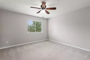 602 Oak Briar Dr, Kemah, TX 77565 - Photo 12