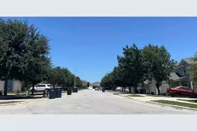 320 Triumph Road, Buda, TX 78610 - Photo 4