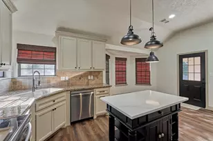 13655 Leafy Arbor Dr, Montgomery, TX 77356 - Photo 12
