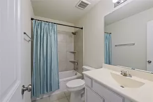 363 Century Oaks Ln, La Marque, TX 77568 - Photo 28