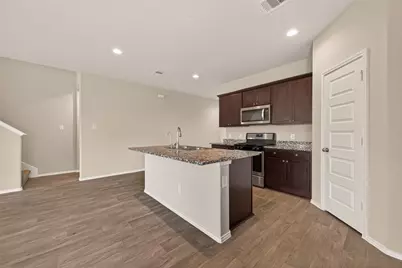 1614 Chase Anchor Court, Richmond, TX 77469 - Photo 12