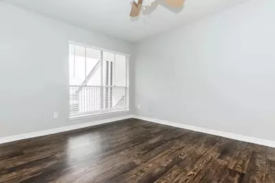 4400 Memorial Drive #8-1033, Houston, TX 77007 - Photo 16