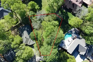 123 E Park Dr, Montgomery, TX 77356 - Photo 1