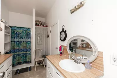 385 W Cora Lee Street, Sour Lake, TX 77659 - Photo 24