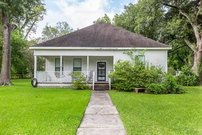 385 W Cora Lee Street, Sour Lake, TX 77659 - Photo 2