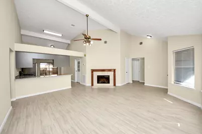 6011 Shady Manor Drive, Katy, TX 77449 - Photo 8