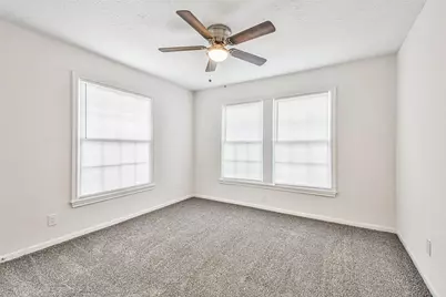 105 Live Oak Street, Baytown, TX 77520 - Photo 26