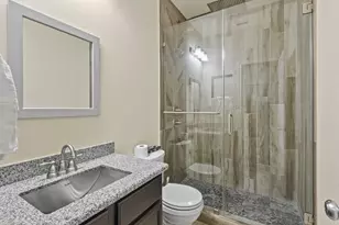 8319 Sweet Bay Cir, Baytown, TX 77523 - Photo 10