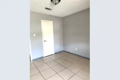 12615 Shannon Hills Drive, Houston, TX 77099 - Photo 18