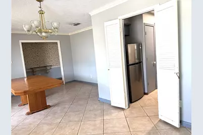 12615 Shannon Hills Drive, Houston, TX 77099 - Photo 8