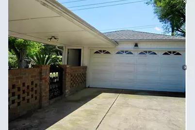 12615 Shannon Hills Drive, Houston, TX 77099 - Photo 6