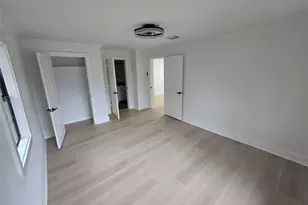 9254 Haddick St, Houston, TX 77028 - Photo 6