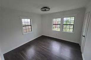 9254 Haddick St, Houston, TX 77028 - Photo 18