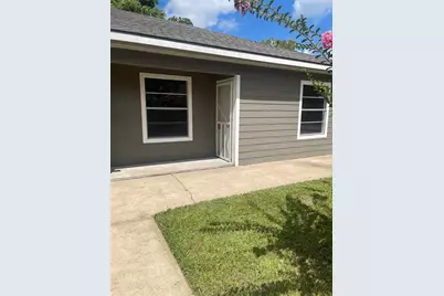 2629 N Camp Circle #A, La Marque, TX 77568 - Photo 1