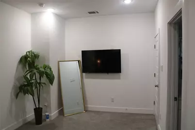 5204 Gold St A, Houston, TX 77026 - Photo 10
