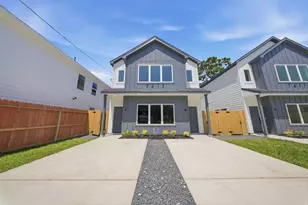 7415 Charlie St, Houston, TX 77088 - Photo 1
