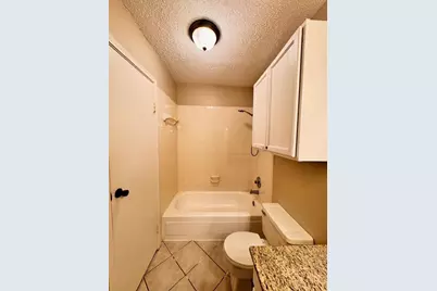 2750 Holly Hall Street #1604, Houston, TX 77054 - Photo 14