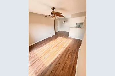 2750 Holly Hall Street #1604, Houston, TX 77054 - Photo 8