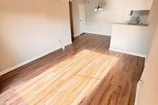 2750 Holly Hall St, Houston, TX 77054 - Photo 8