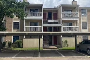 2750 Holly Hall St, Houston, TX 77054 - Photo 2