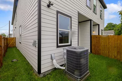 7950 Henson Street #A-B, Houston, TX 77028 - Photo 26