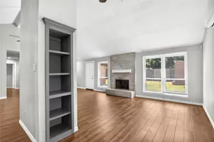 7823 Chasecreek Dr, Houston, TX 77489 - Photo 10