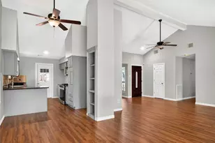 7823 Chasecreek Dr, Houston, TX 77489 - Photo 8
