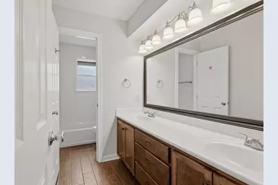 106 Wedgewood Avenue, Hitchcock, TX 77563 - Photo 22