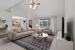 106 Wedgewood Ave, Hitchcock, TX 77563 - Photo 2