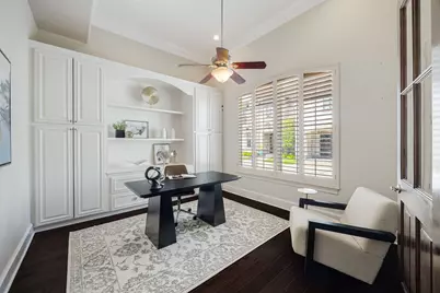 33 N Creekside Court, Houston, TX 77055 - Photo 4