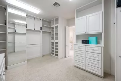 33 N Creekside Court, Houston, TX 77055 - Photo 22