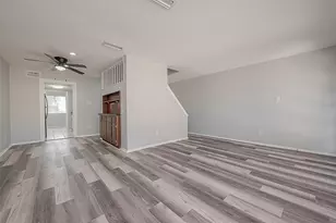 12829 Briarwest Cir, Houston, TX 77077 - Photo 32